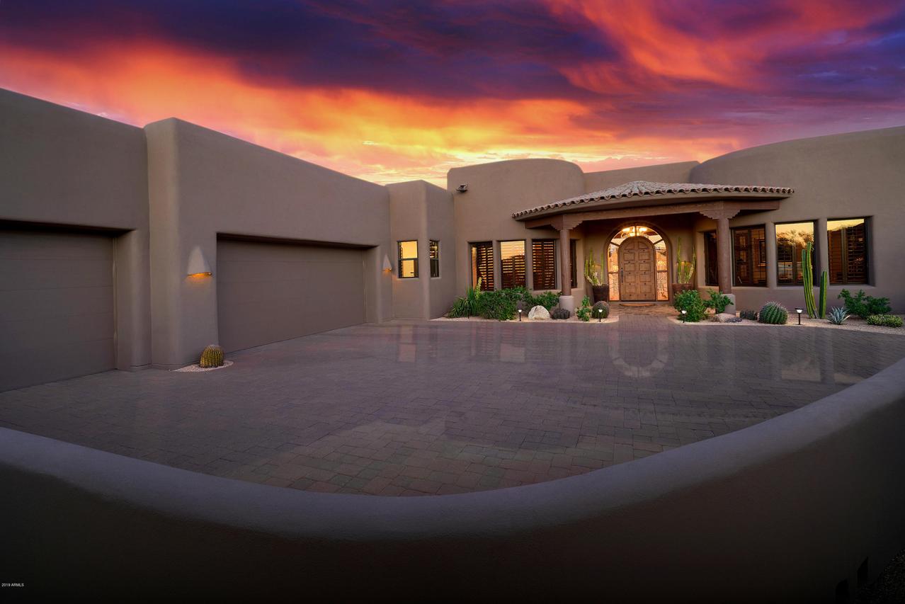 8300 E Dixileta Dr. #209, Scottsdale, AZ 85266
