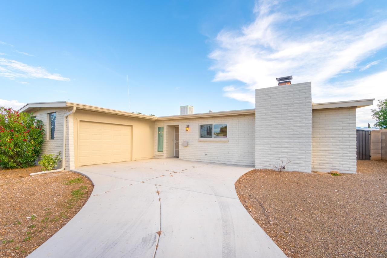 1040 Mesquite Dr., Sierra Vista, AZ 85635