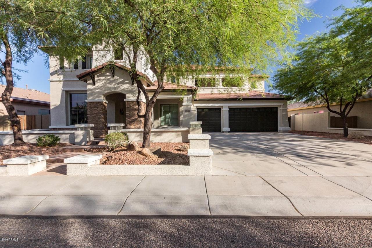2111 W Hidden Treasure Way, Phoenix, AZ 85086