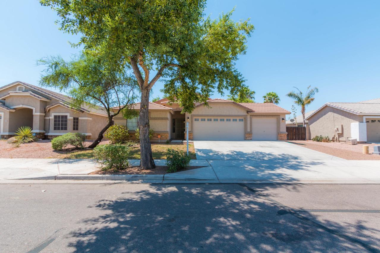 2209 W Carson Rd., Phoenix, AZ 85041