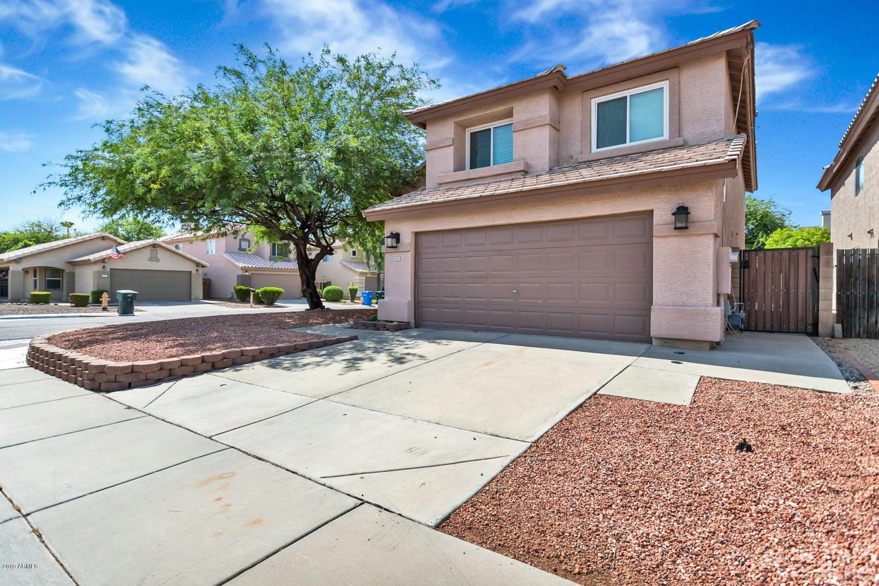 4055 E Coolbrook Ave., Phoenix, AZ 85032