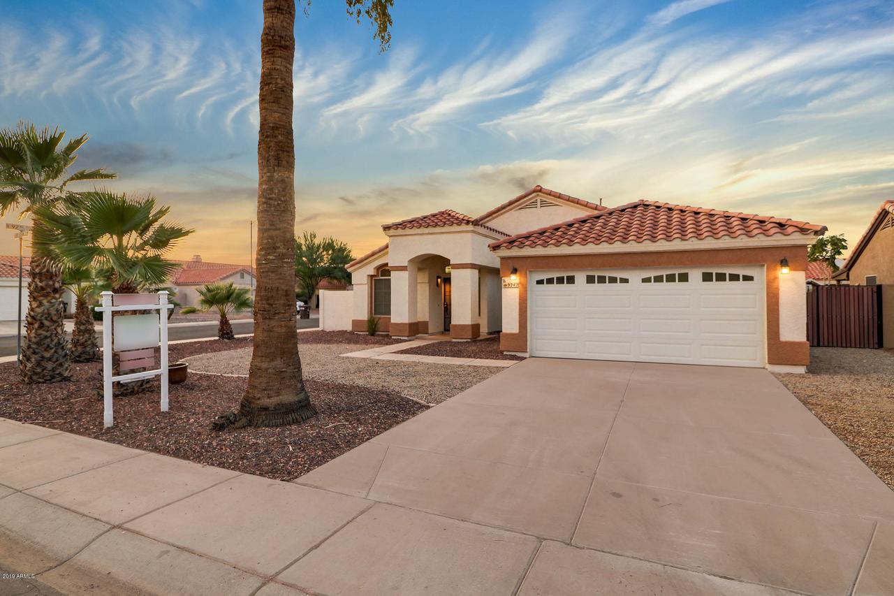 9242 W Saint John Rd., Peoria, AZ 85382
