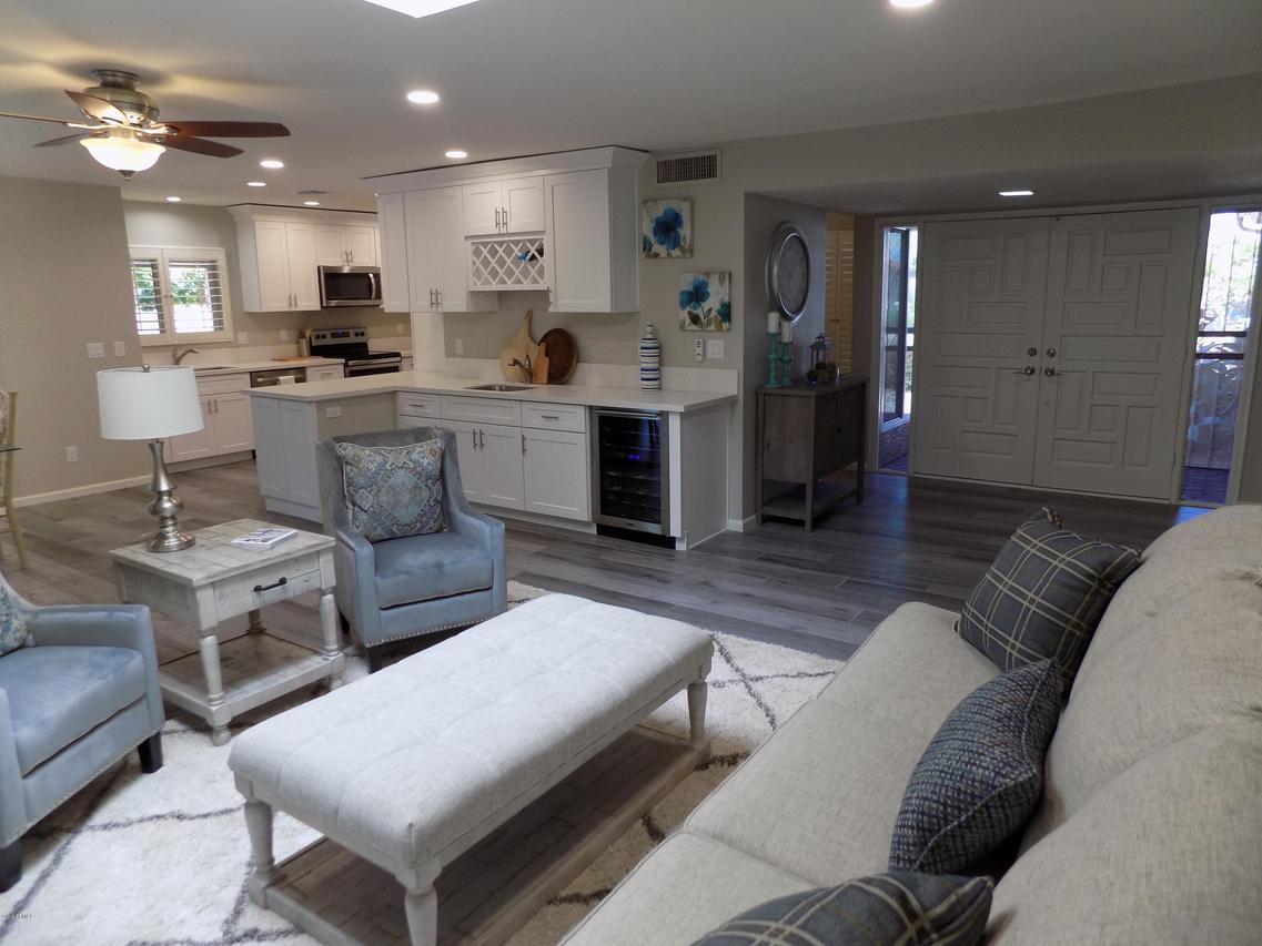 26010 S Lancewood Ct., Sun Lakes, AZ 85248