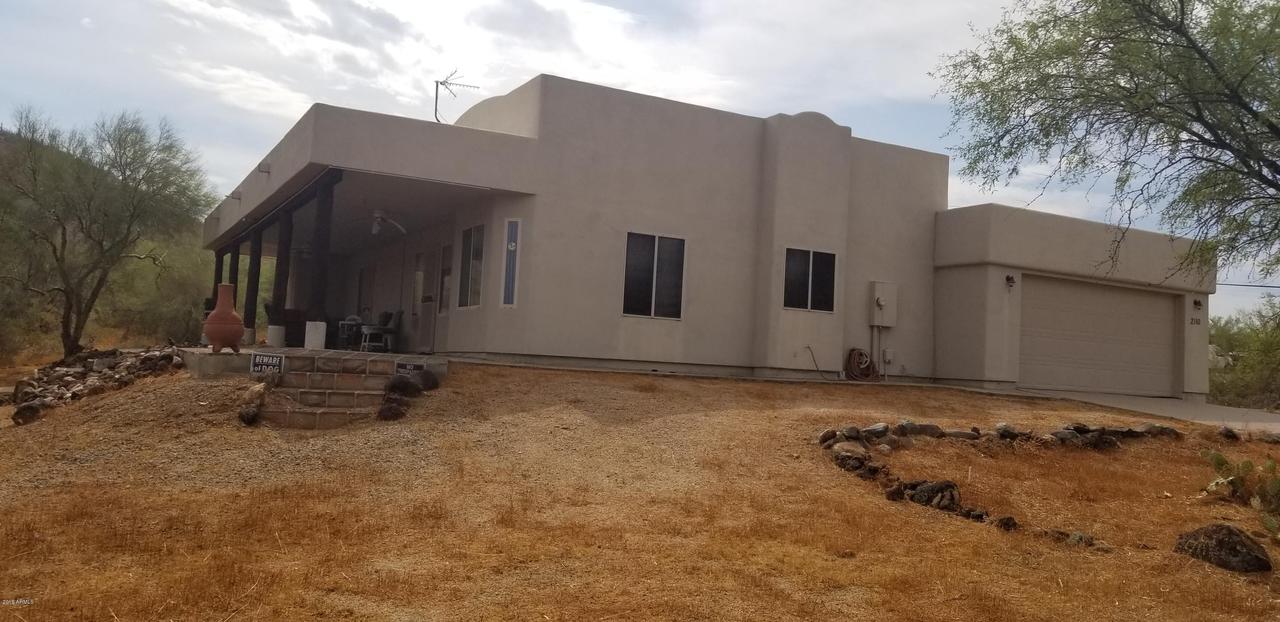 2110 E Circle Mountain Rd., New River, AZ 85087