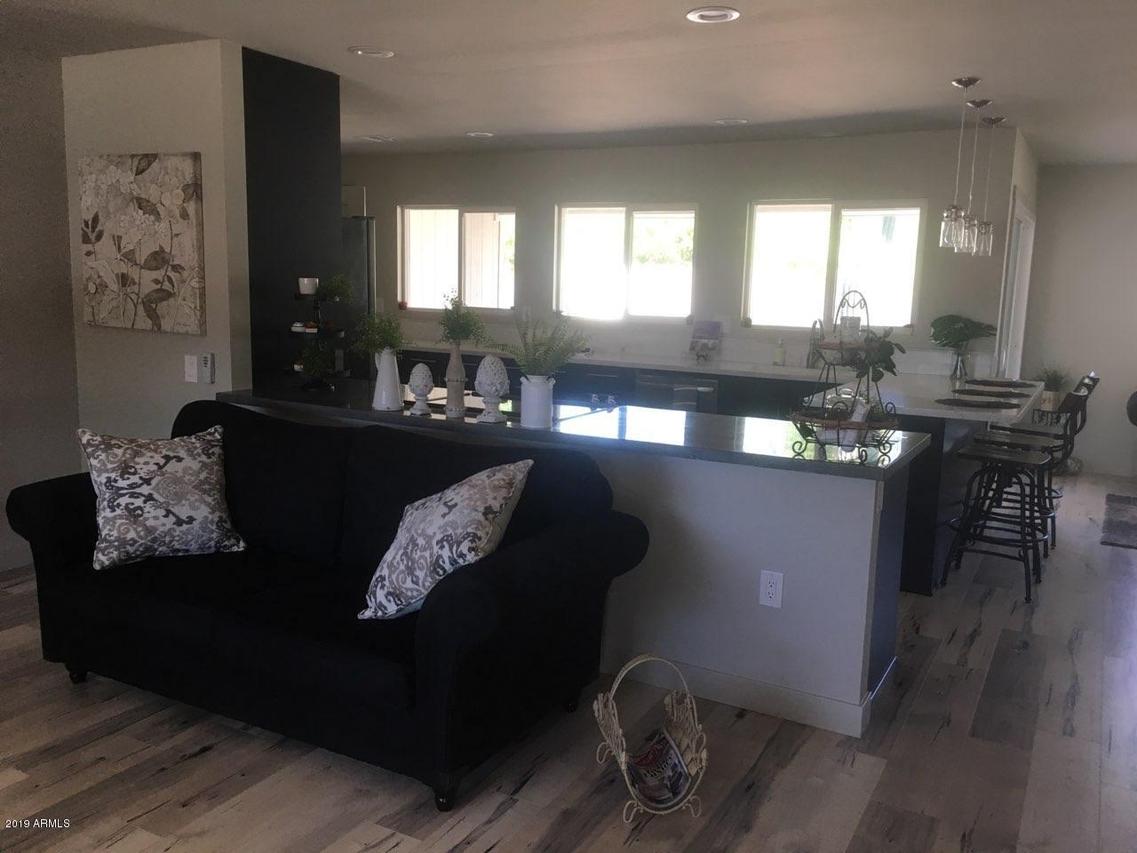 17415 N Country Club Dr., Sun City, AZ 85373