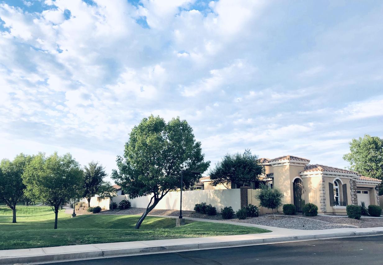 2382 E Dogwood Dr., Chandler, AZ 85286