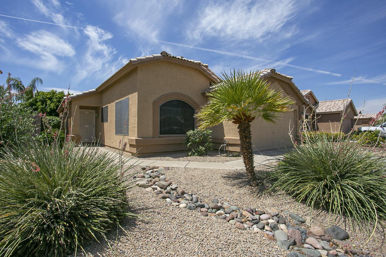 8647 W Mauro Ln., Peoria, AZ 85382