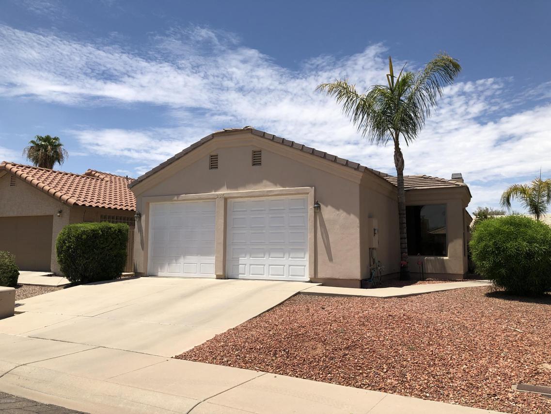 2137 N Sweetwater Dr., Casa Grande, AZ 85122