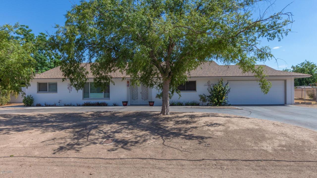4531 W Tierra Buena Ln., Glendale, AZ 85306