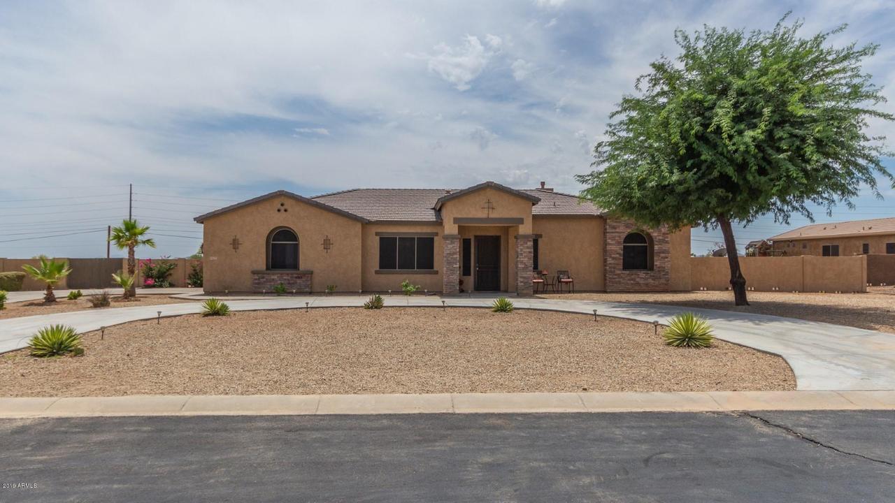 22717 W Sierra Ridge Way, Wittmann, AZ 85361