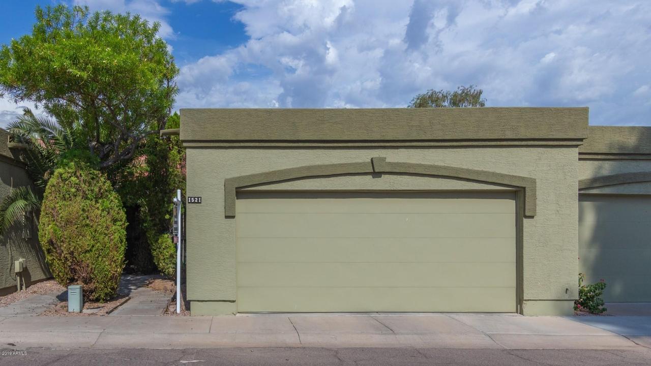1521 N Oak St., Tempe, AZ 85288