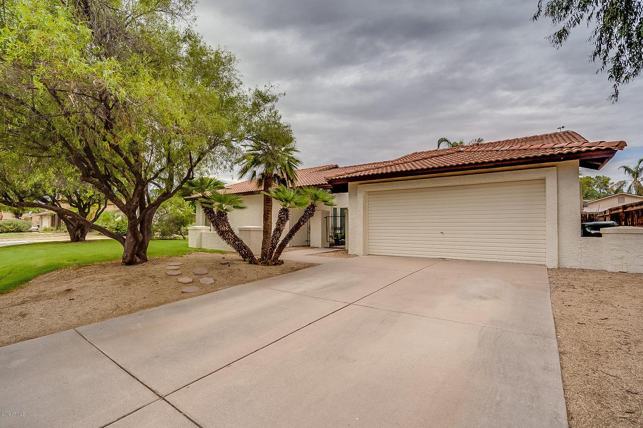 2422 W Evans Dr., Phoenix, AZ 85023