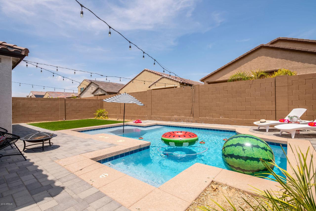 10160 W Carlota Ln., Peoria, AZ 85383