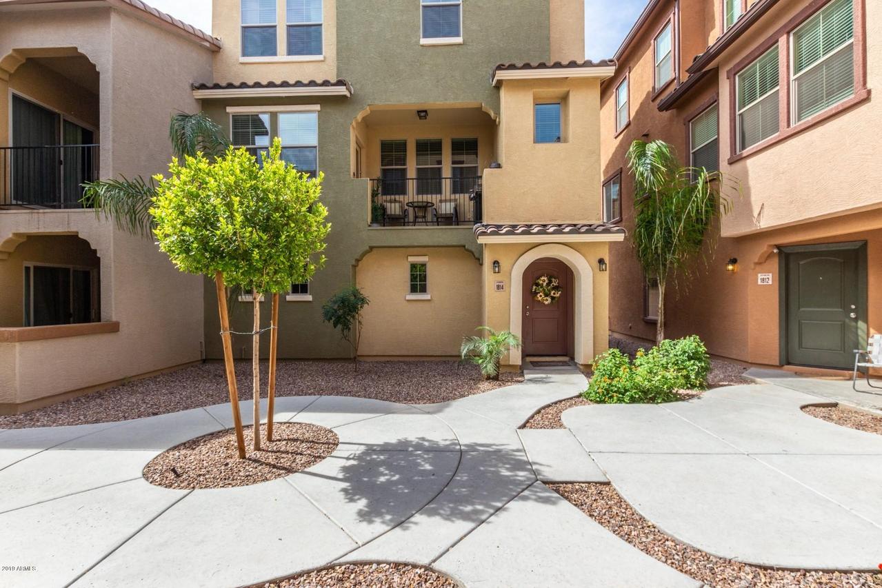 1814 N 77th Glen, Phoenix, AZ 85035