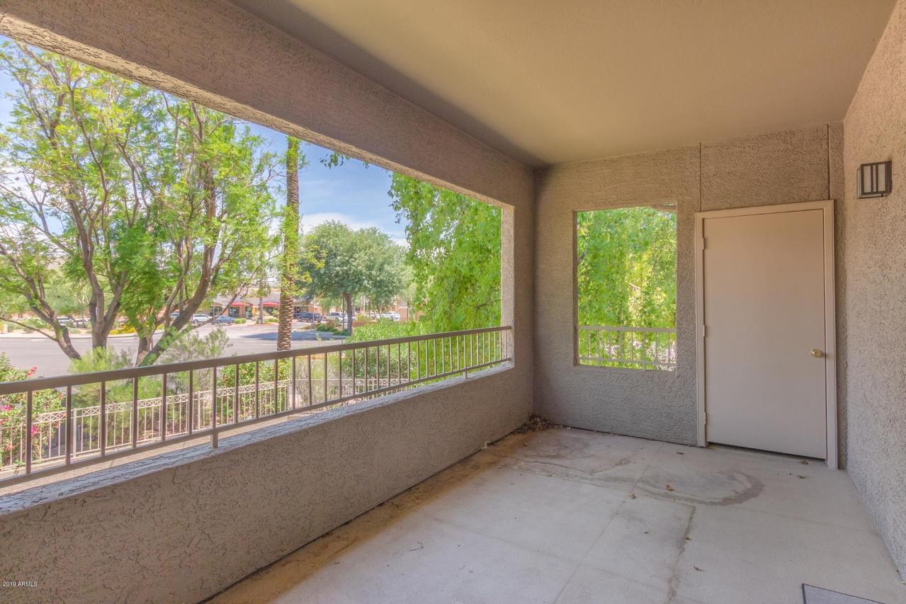15050 N Thompson Peak Pkwy. #2072, Scottsdale, AZ 85260
