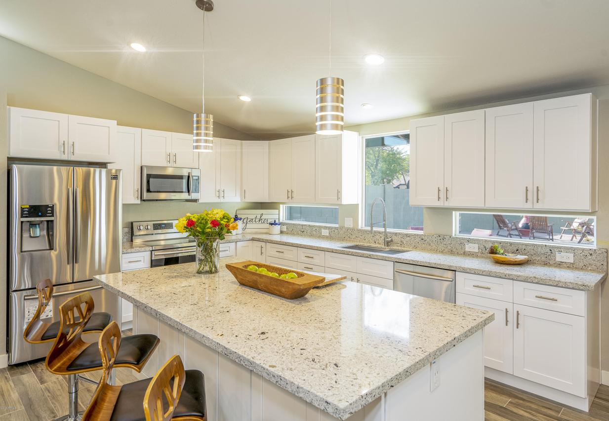 6004 W Saint Moritz Ln., Glendale, AZ 85306