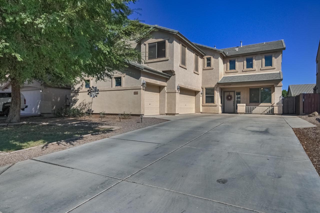 910 E Shari St., San Tan Valley, AZ 85140