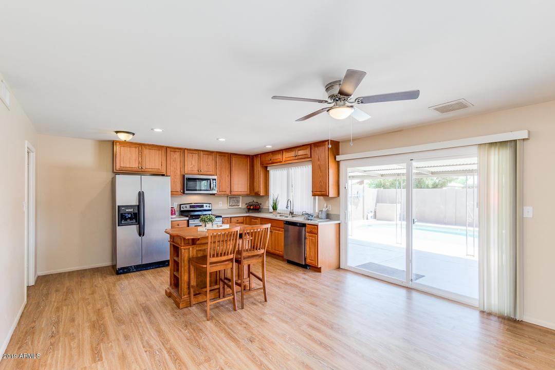 2461 E Manhatton Dr., Tempe, AZ 85282