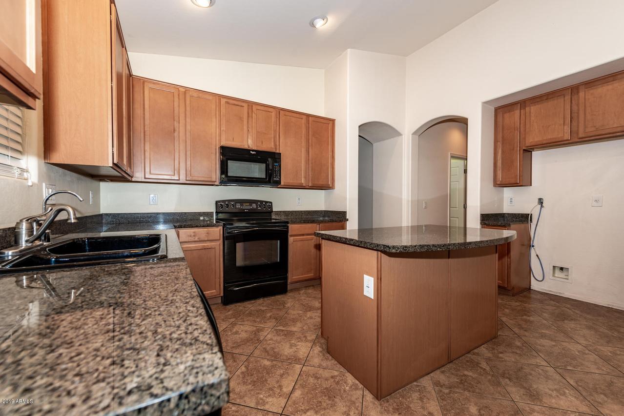 10337 W Los Gatos Dr., Peoria, AZ 85383