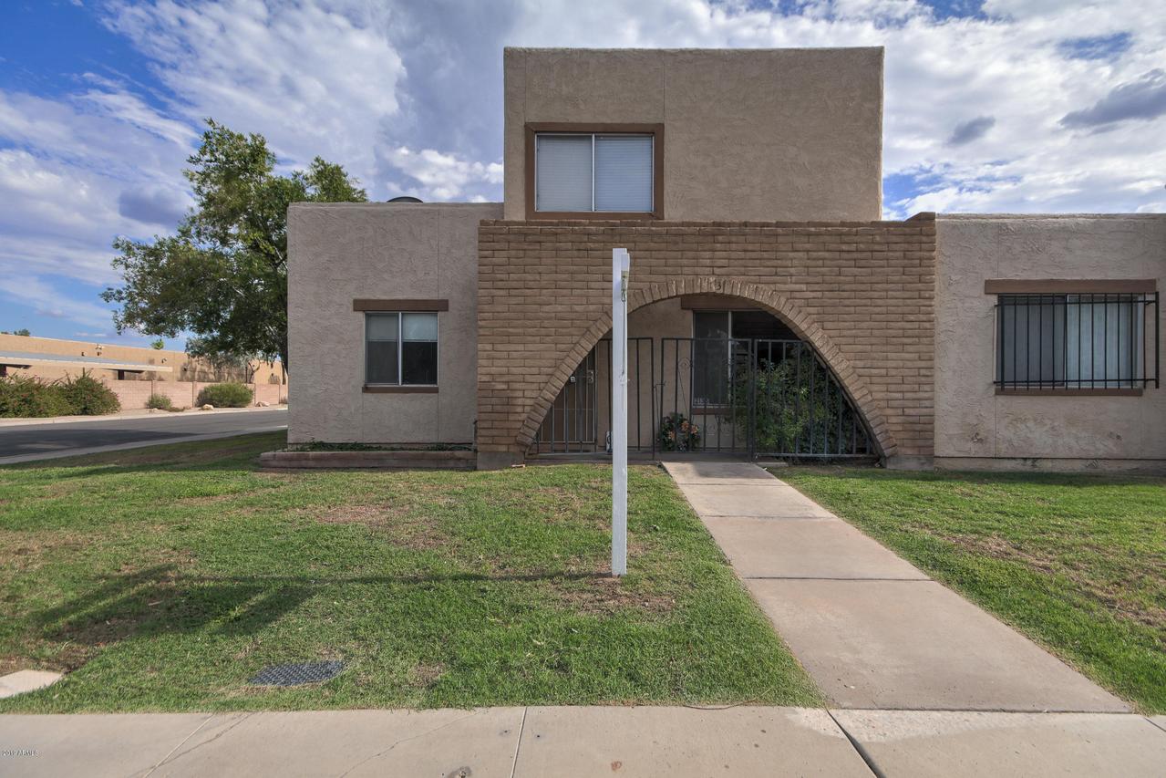 2135 E Dunbar Dr., Tempe, AZ 85282