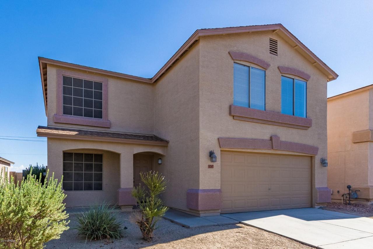 1247 E Omega Dr., San Tan Valley, AZ 85143