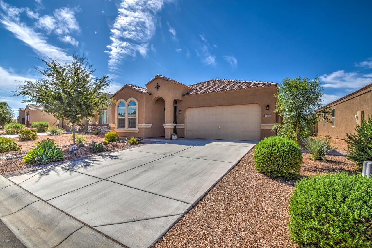 4635 E Sodalite St., San Tan Valley, AZ 85143