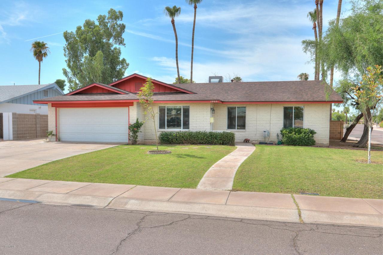 1905 E Del Rio Dr., Tempe, AZ 85282