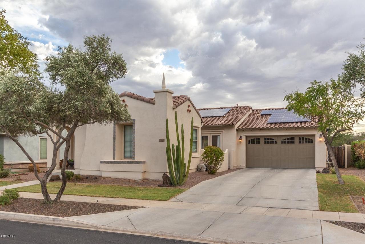 12972 N 152nd Ave., Surprise, AZ 85379