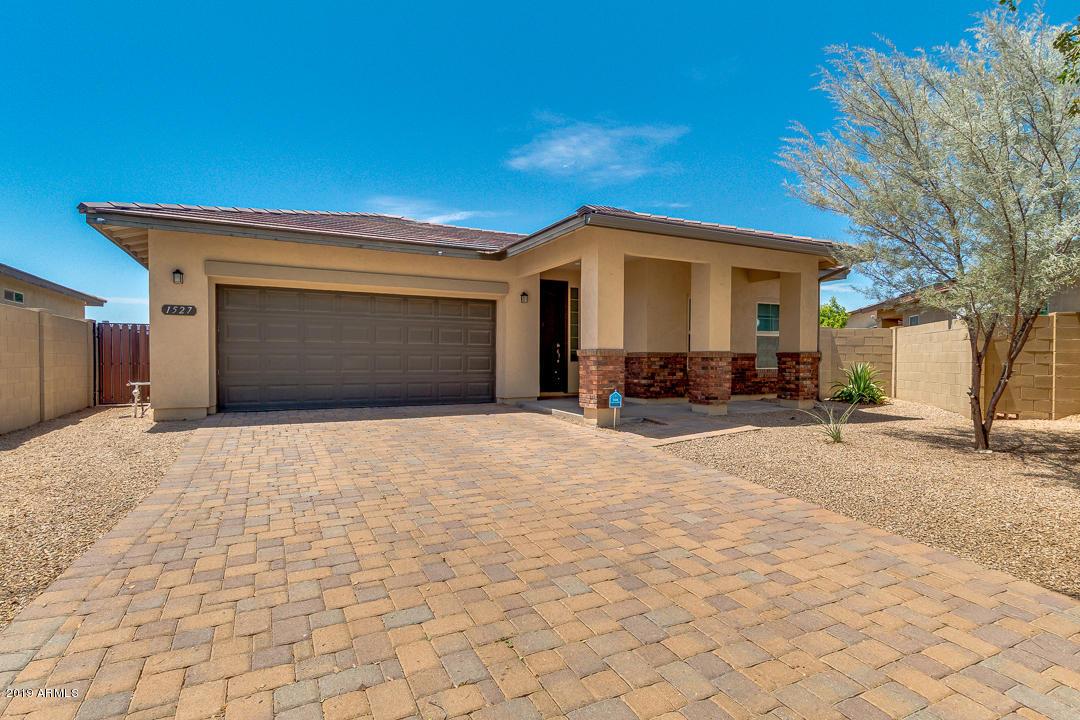 1527 E Apollo Rd., Phoenix, AZ 85042