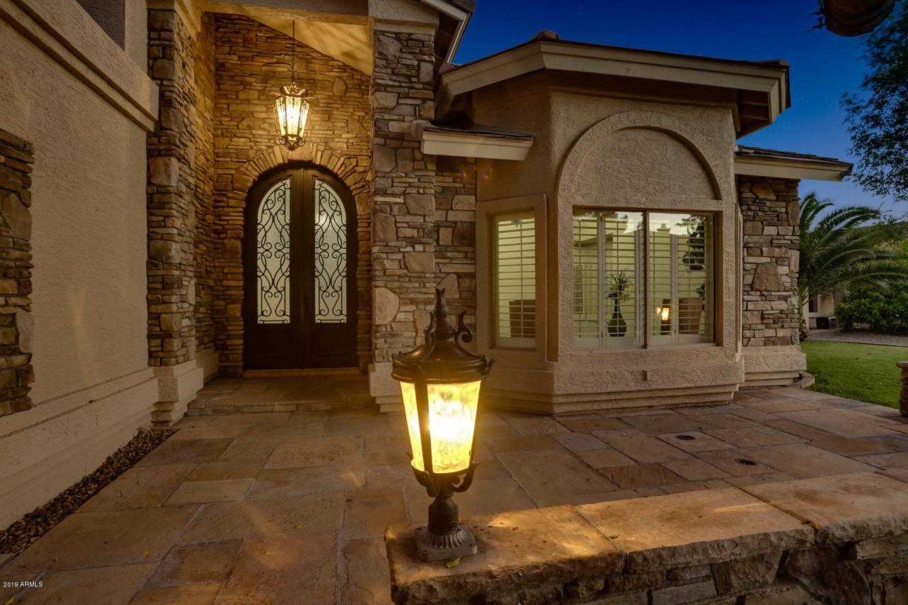 7191 W Topeka Dr., Glendale, AZ 85308