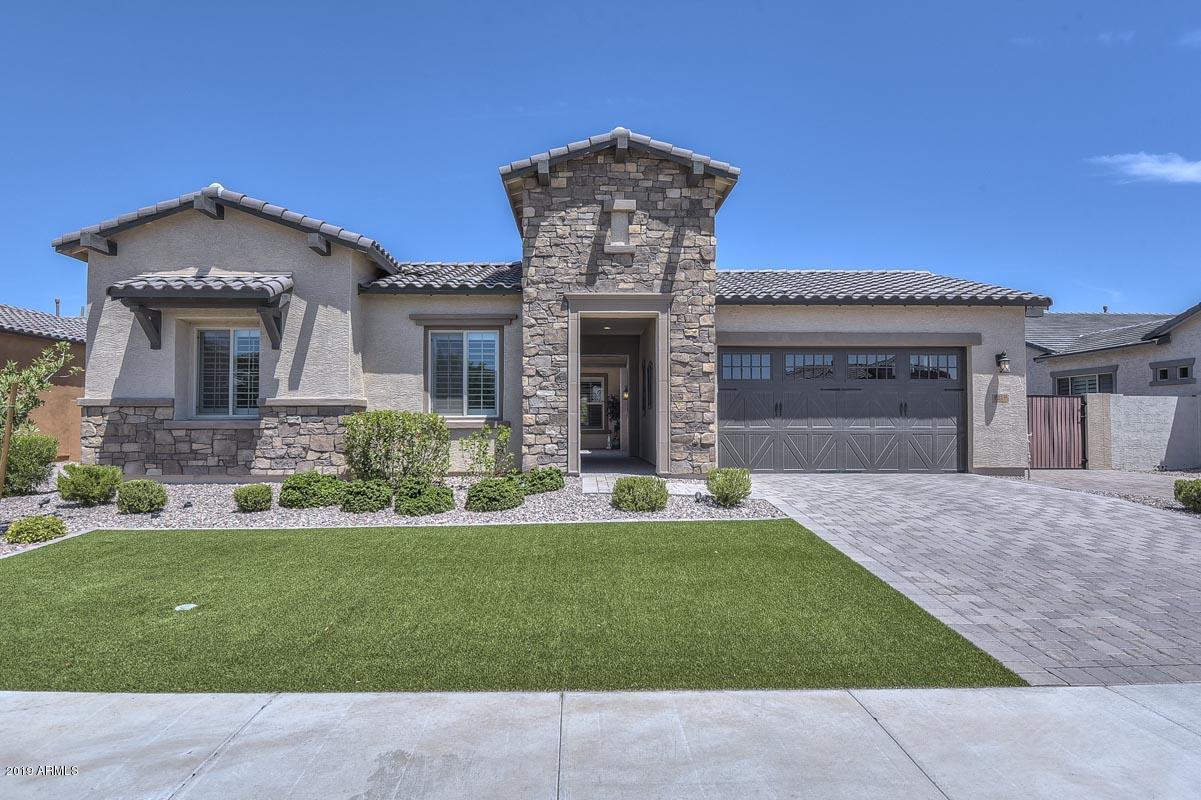 9216 W Sands Dr., Peoria, AZ 85383