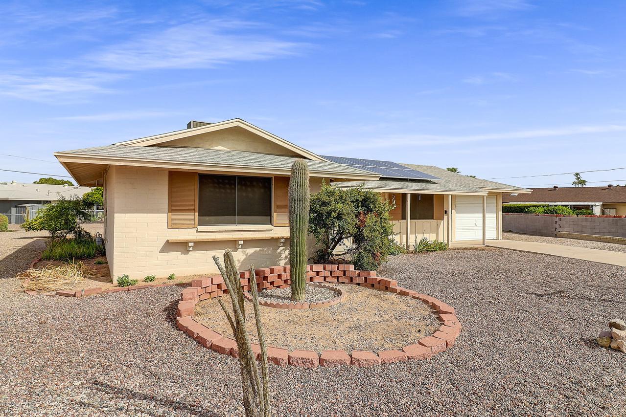 11851 N 111th Ave., Sun City, AZ 85351