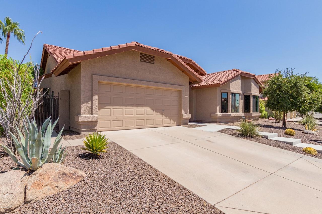 2748 E Mountain Sky Ave., Phoenix, AZ 85048
