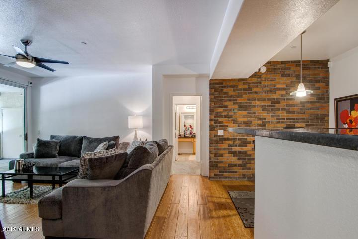 3302 N 7th St. #212, Phoenix, AZ 85014