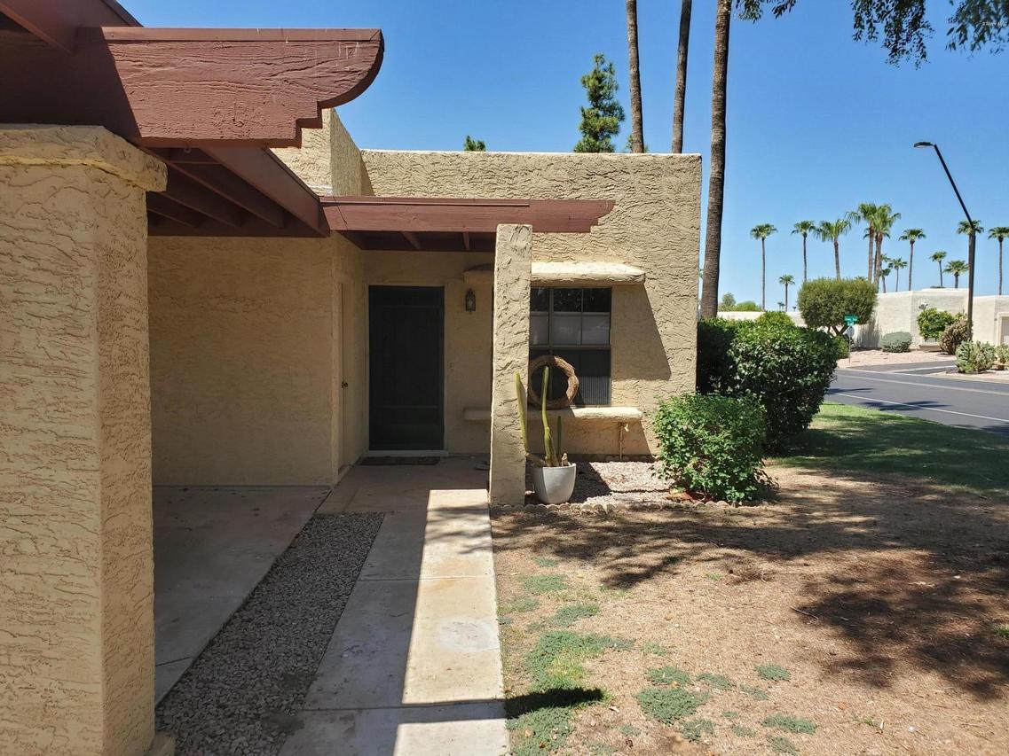 504 S Palo Verde Way, Mesa, AZ 85208