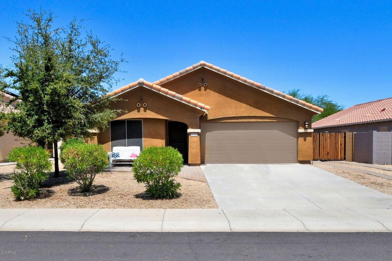 17736 W Ventura St., Surprise, AZ 85388