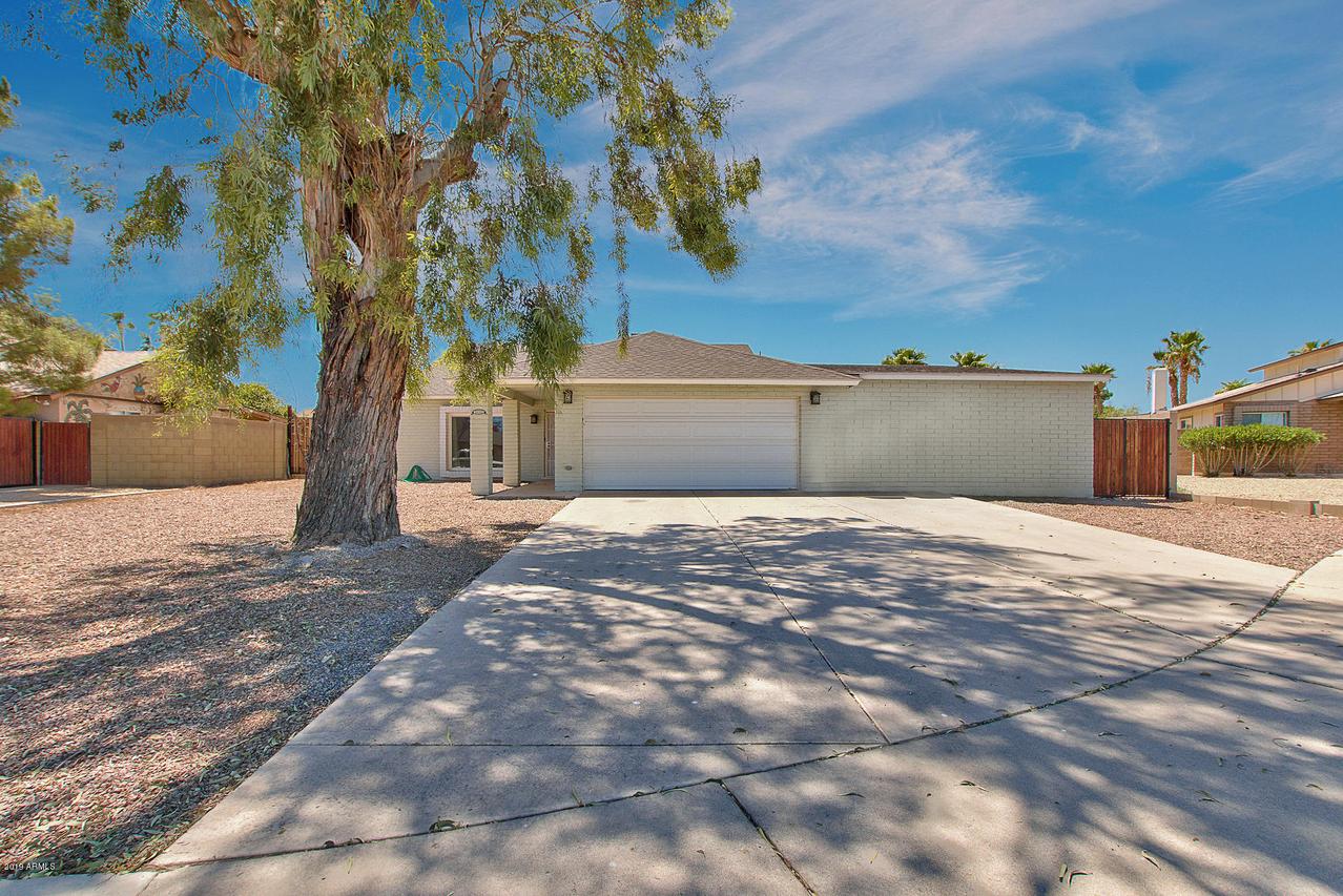 11212 N 68th Dr., Peoria, AZ 85345