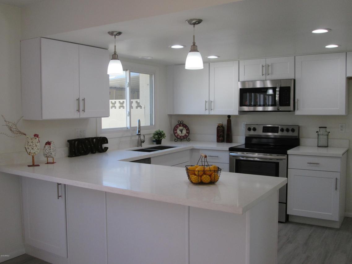 16 E Ellis Dr., Tempe, AZ 85282