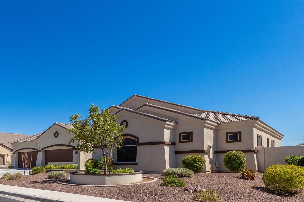 10037 E Glencove Cir., Mesa, AZ 85207