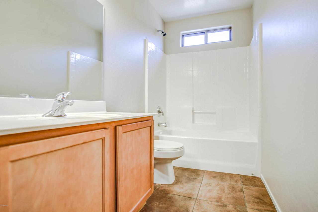 41344 N Cambria Dr., San Tan Valley, AZ 85140