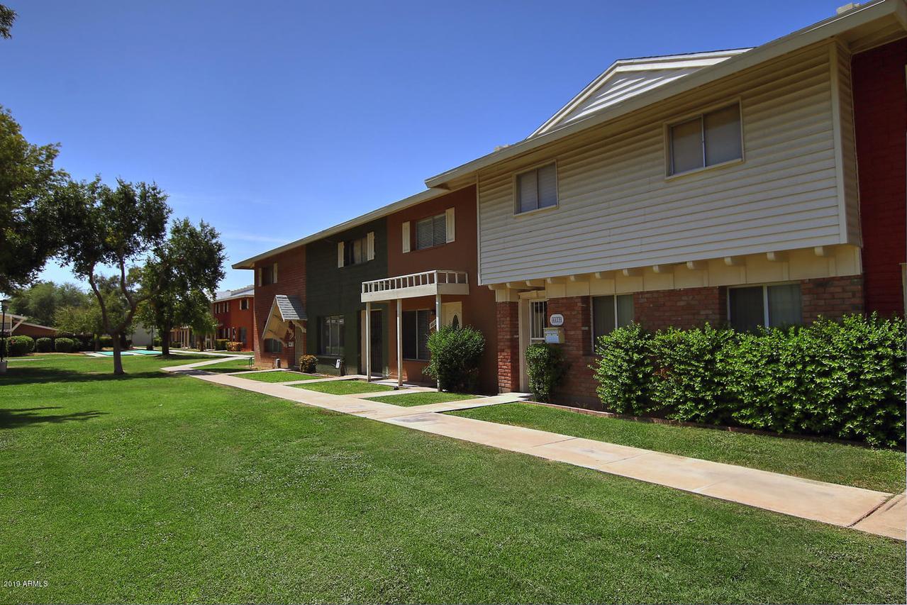 6617 N 44th Ave., Glendale, AZ 85301