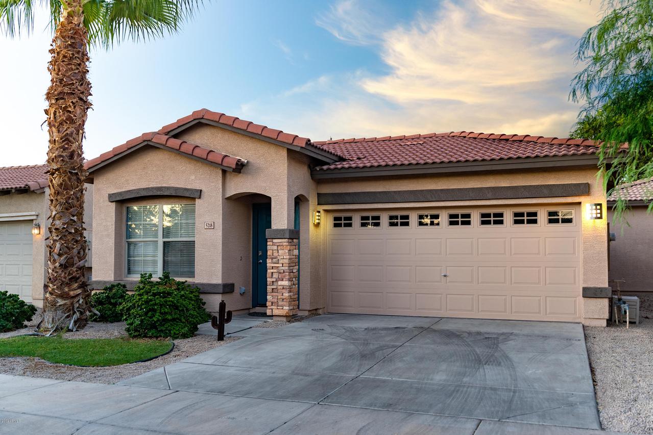 5218 W Desert Hills Dr., Glendale, AZ 85304