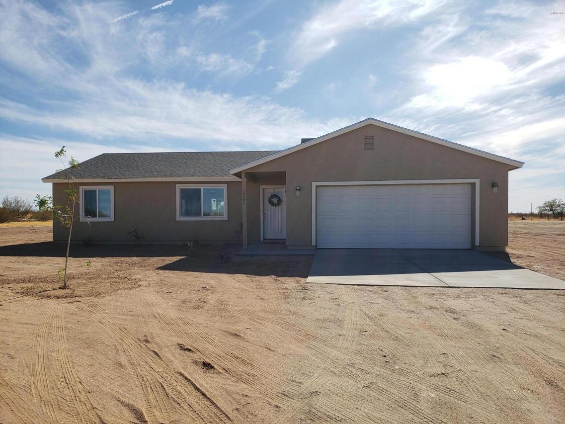 18297 E Niko Ln., Florence, AZ 85132