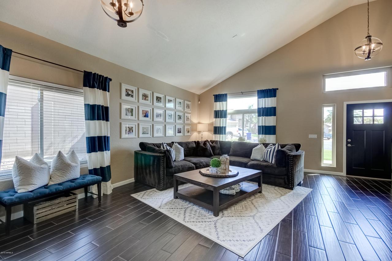 1270 W Wisteria Ct., Chandler, AZ 85248