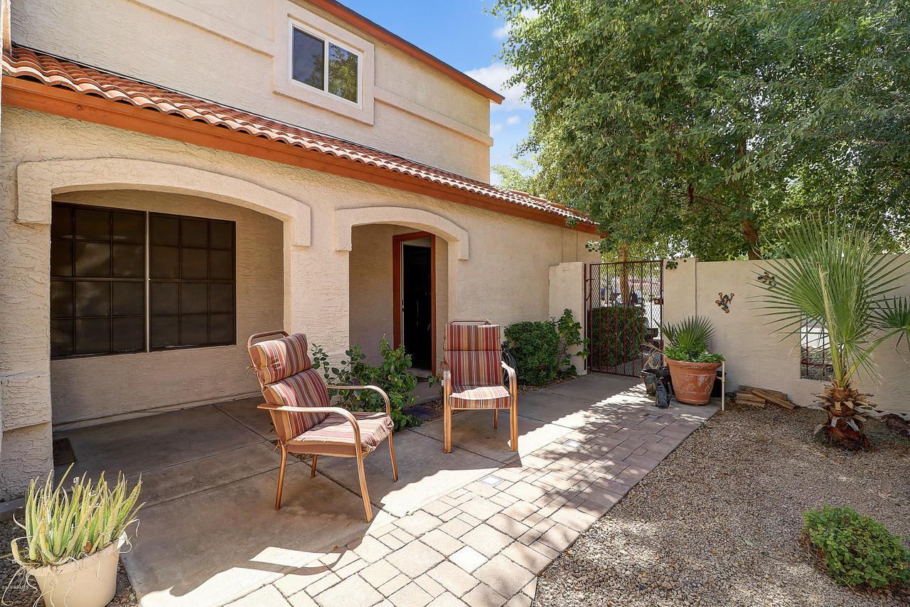 19017 N 6th St., Phoenix, AZ 85024