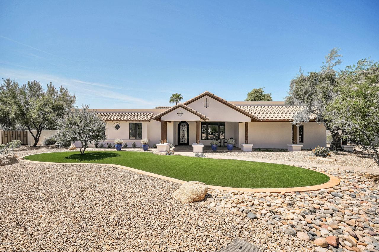 7401 E Kalil Dr., Scottsdale, AZ 85260