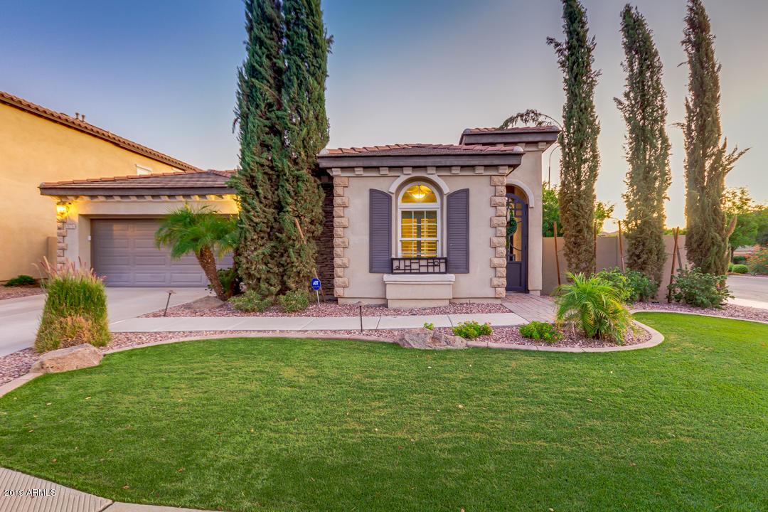 875 E Mead Dr., Chandler, AZ 85249