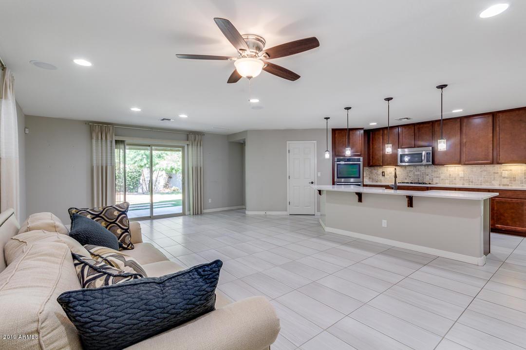 2900 E Detroit St., Chandler, AZ 85225