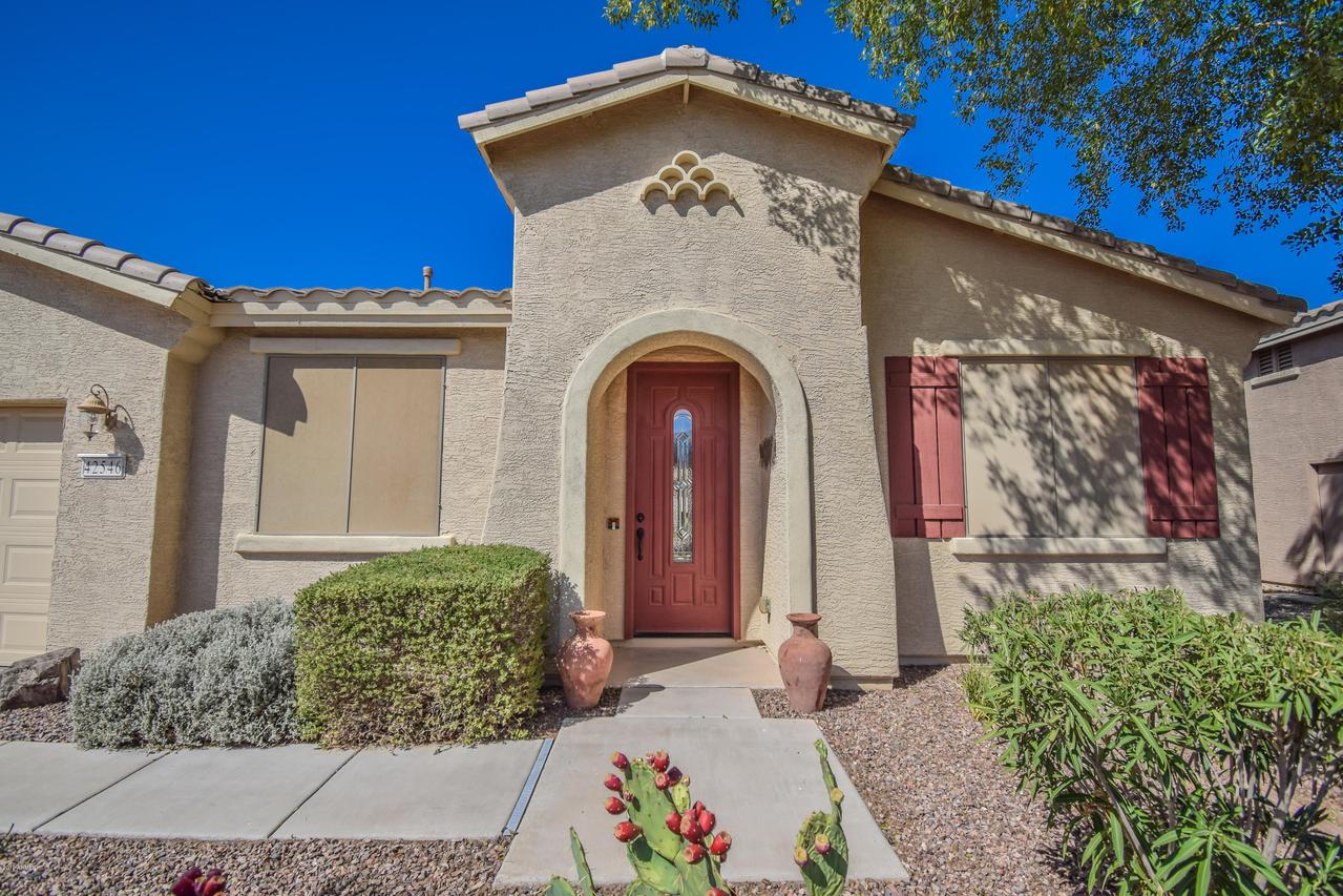 42546 W Milky Way, Maricopa, AZ 85138