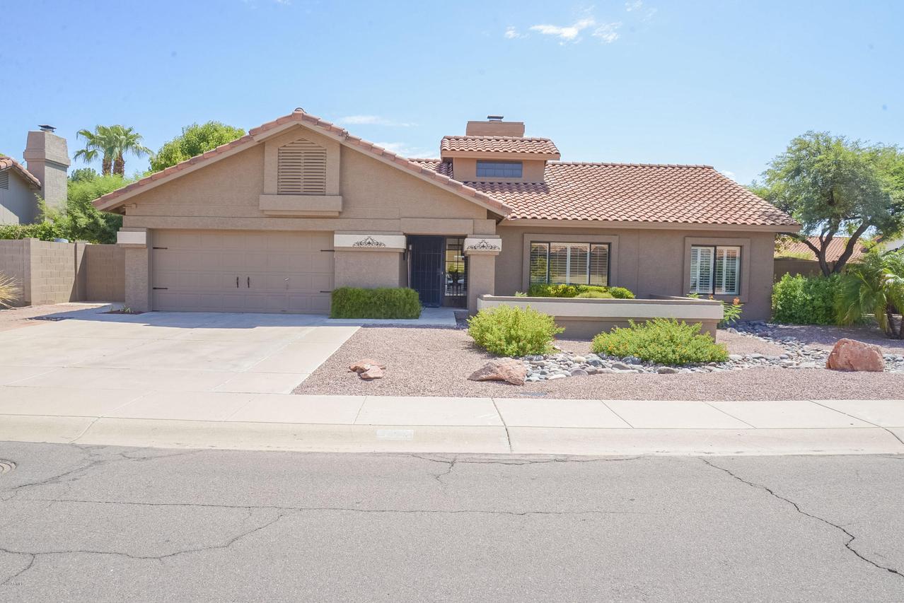 917 E Knight Ln., Tempe, AZ 85284